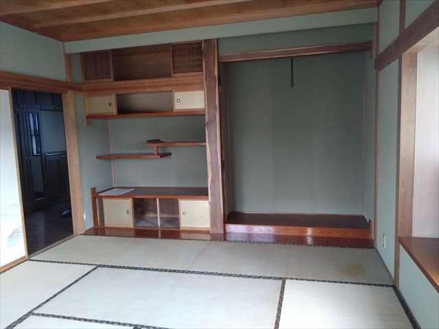 1階 和室(床の間)