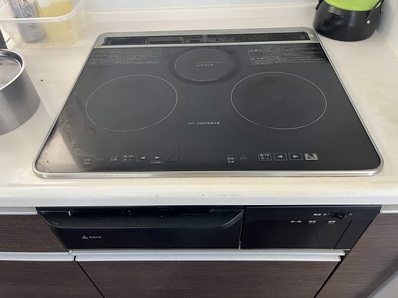 お掃除のしやすさも気になるポイントIHクッキングヒーター