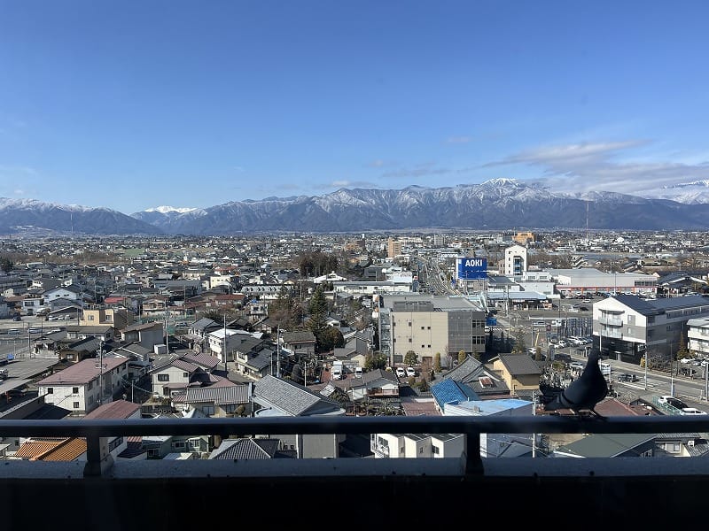 北西の部屋からは北アルプスの絶景が楽しめる!