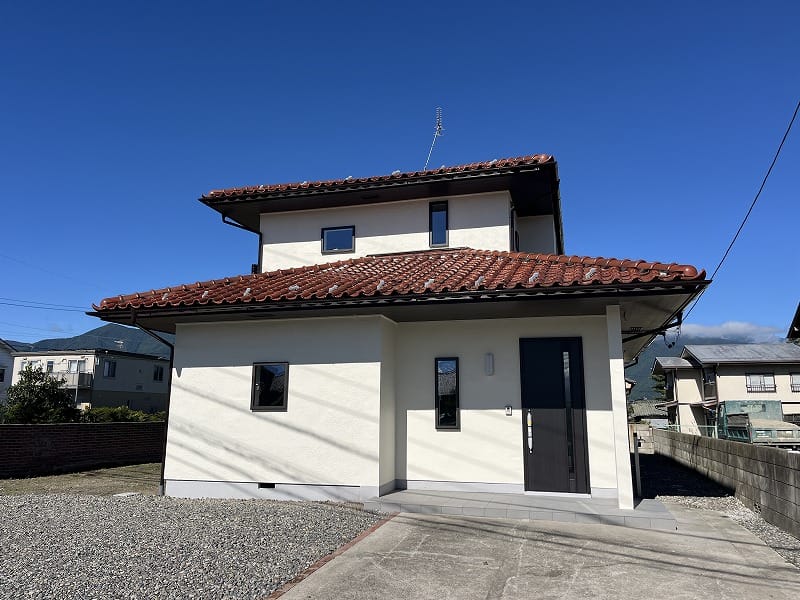建物東面