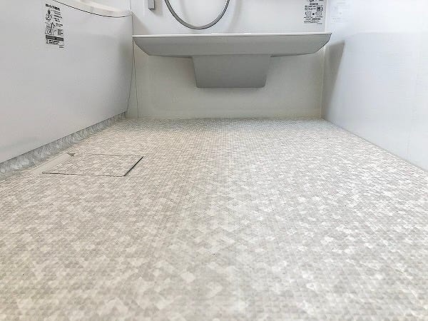 ほっカラリ床