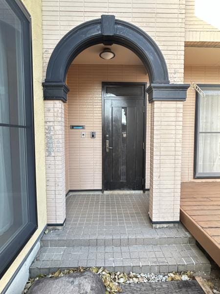玄関ポーチ
