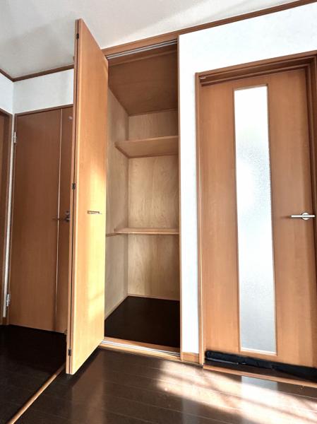 リビング内収納