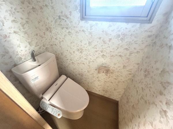 2階トイレ