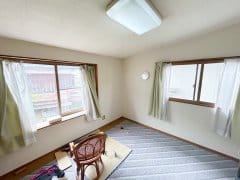 2階 洋室5畳