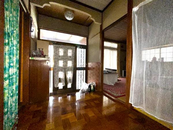 玄関ホール・廊下