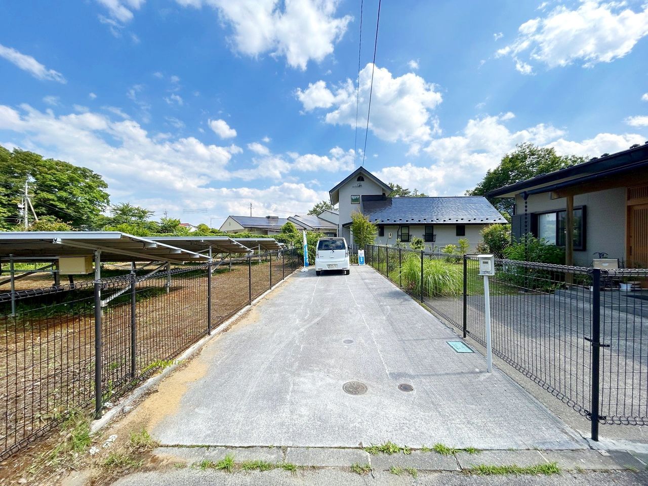 駐車場(縦列2台)