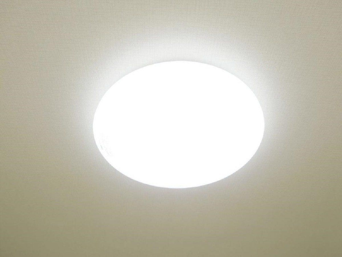 各室LED照明に交換